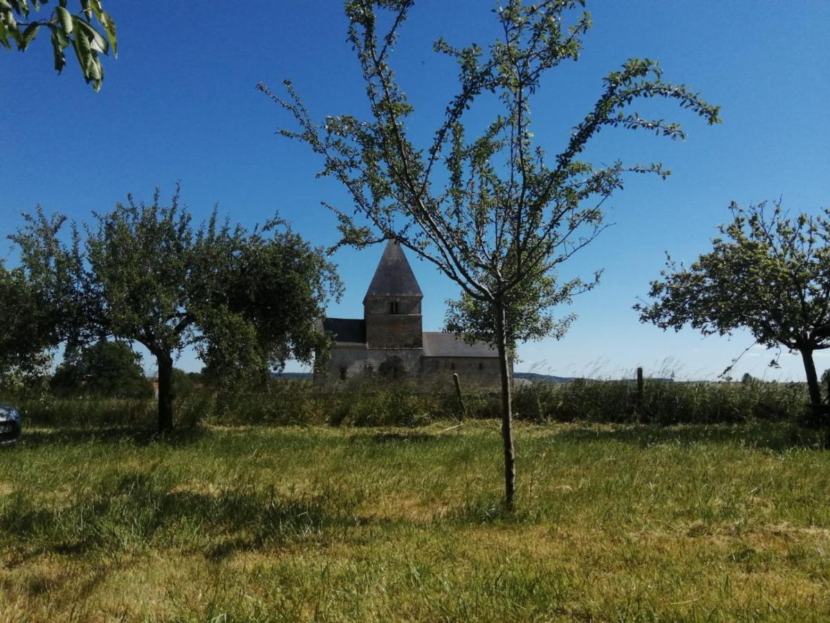 Gite Tante Aurore Et Chambres D'Hotes Chemery-Chehery Esterno foto
